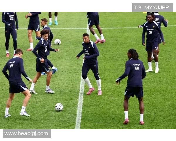 世界足球明星赛精彩瞬间回顾视频尽享顶级球星的华丽对决与激情时刻